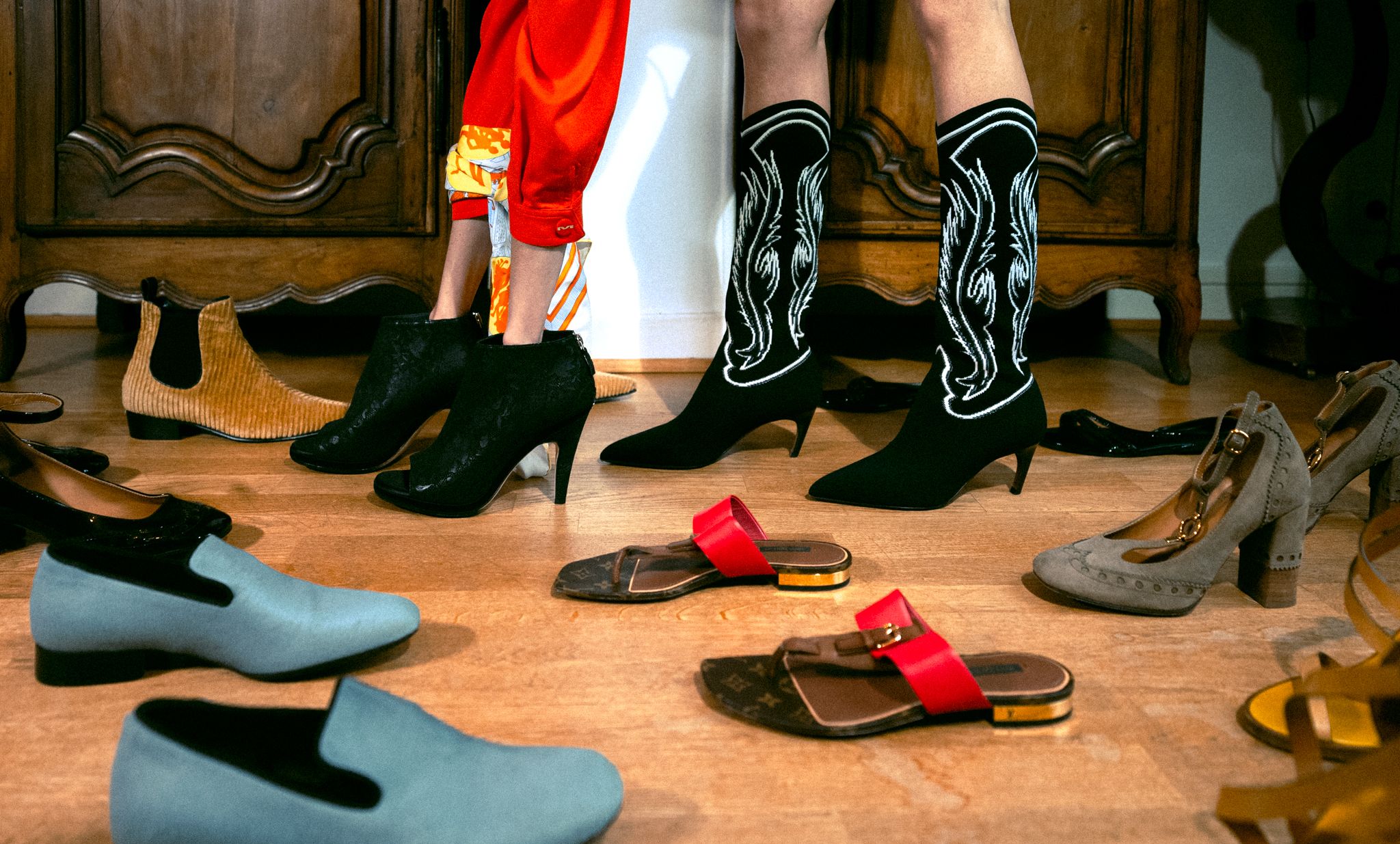 Louis Vuitton, Shoes, Louis Vuitton Flat Sandals In Patent Leather Size 39