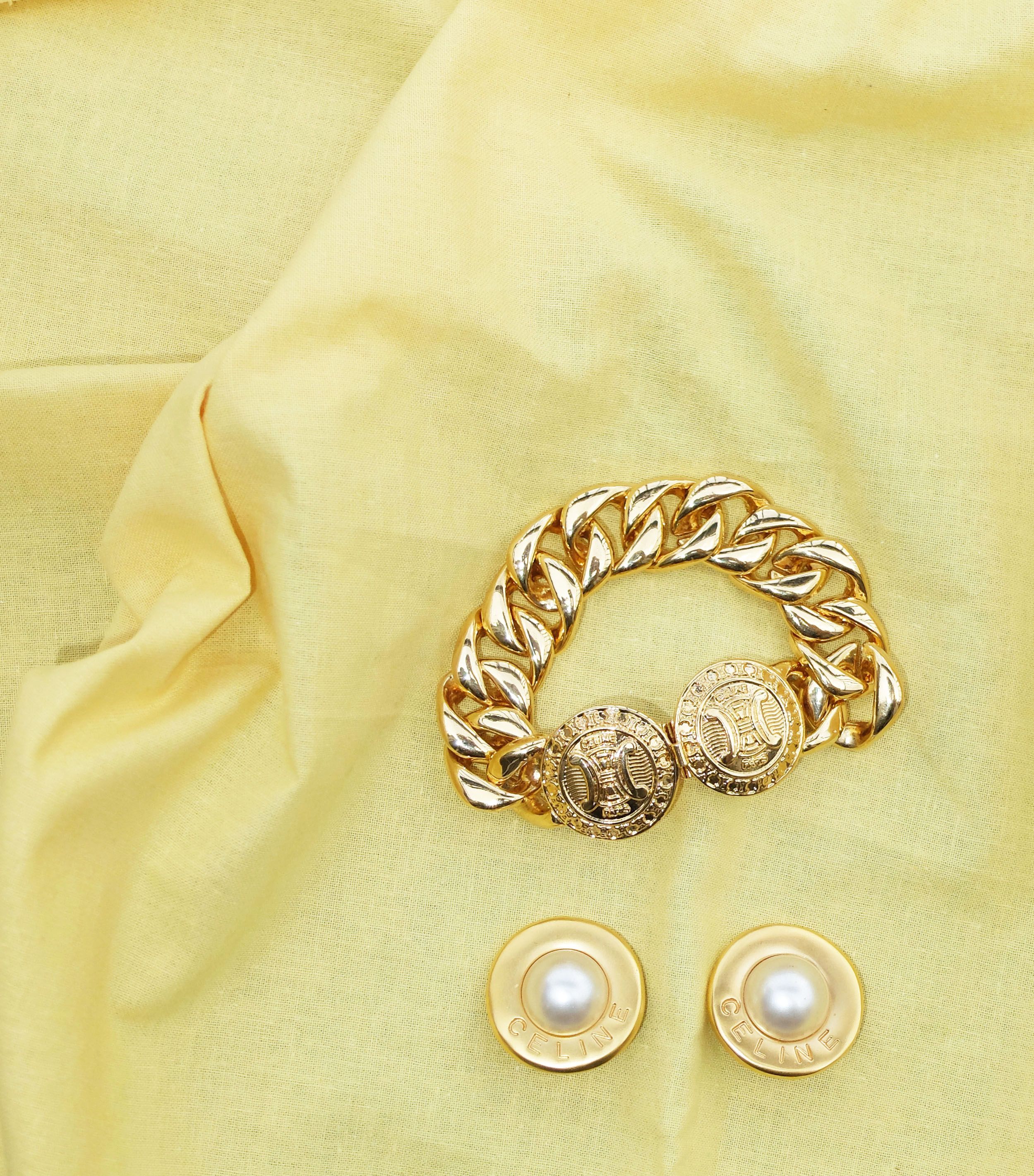 CELINE vintage perl earring