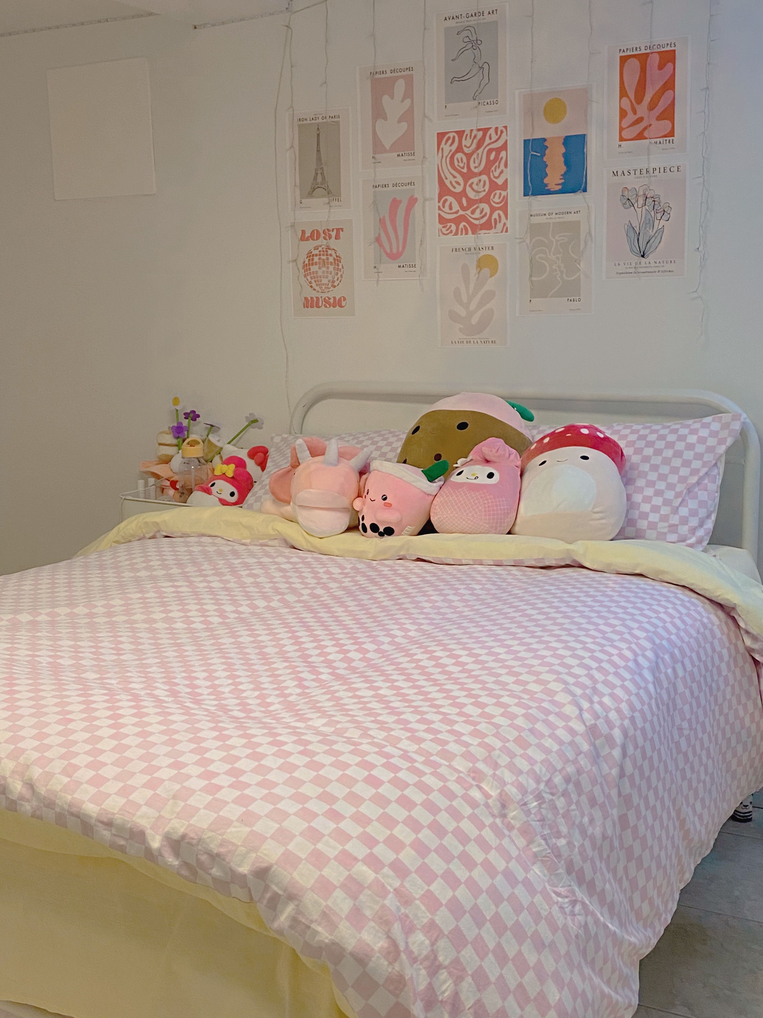 Checkered Girl Bedding Set